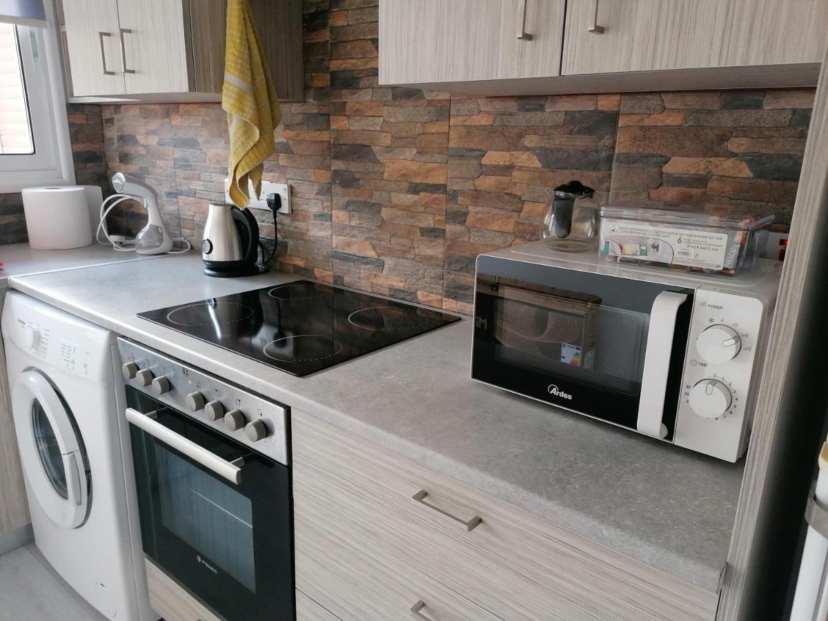 Elenas 1 Bedroom Apartment In Limassol Center Εξωτερικό φωτογραφία