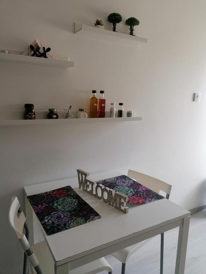 Elenas 1 Bedroom Apartment In Limassol Center Εξωτερικό φωτογραφία